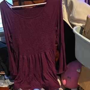 !!. Ladies L (12-14)  Maroon  Top